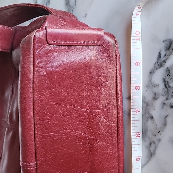 HOBO International Cardinal Red Distressed Leather Crossbody - Picture 10 of 17